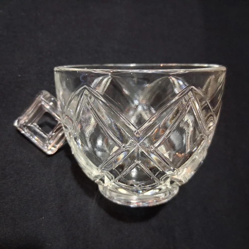 Vintage Colony Diamond Block Lattice Clear Glass Teacups Punch Pitman-Dreitzer